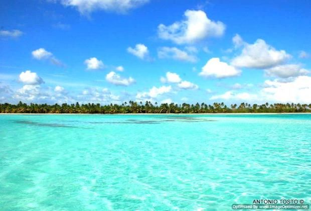 Piscina Natural: sandbank far from shore